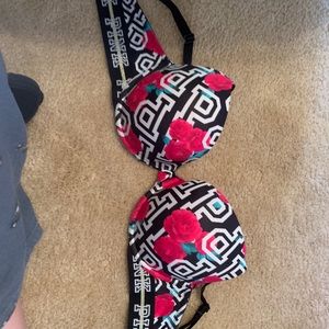 VS Pink push-up bra